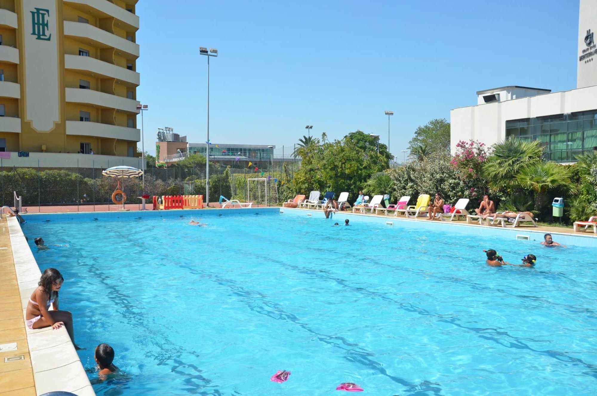 Grand Eurhotel Montesilvano Marina Exterior foto