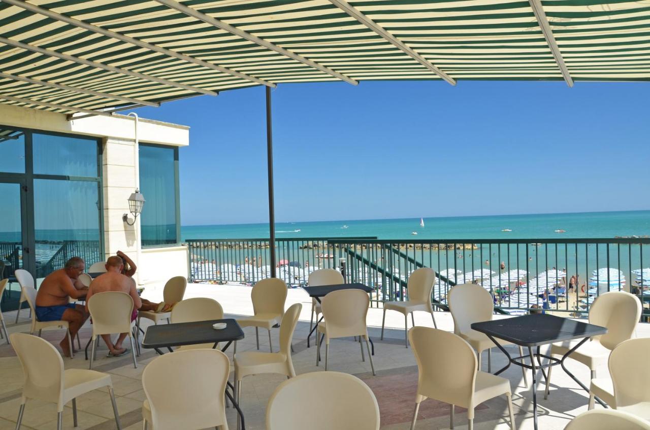 Grand Eurhotel Montesilvano Marina Exterior foto